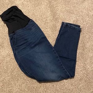 Maternity skinny jeans